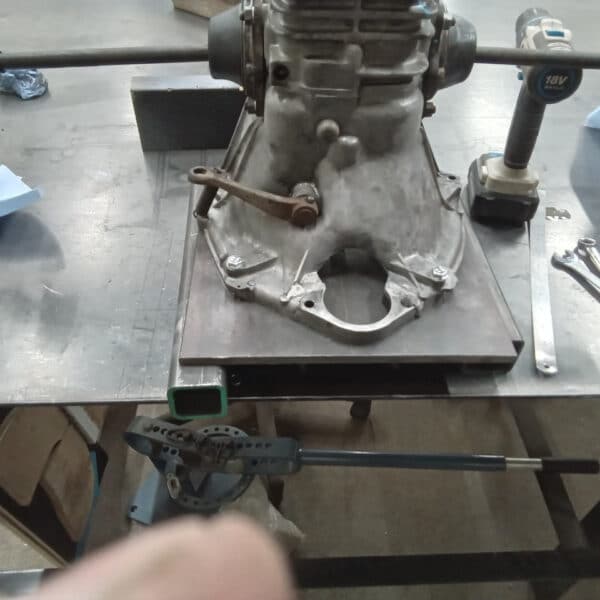 22.04.2025 1963 fiat 500 blue welding (1)