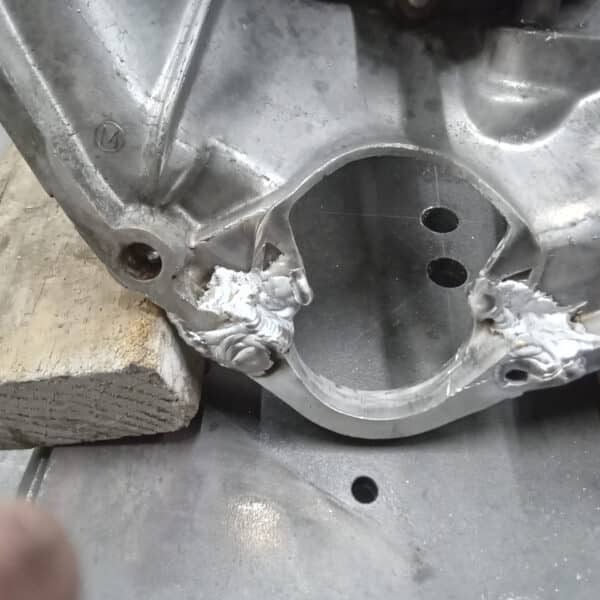 22.04.2025 1963 fiat 500 blue welding (10)