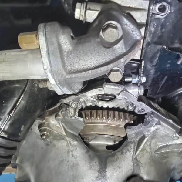 22.04.2025 1963 fiat 500 repairs (16)