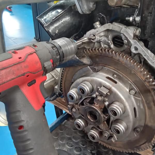 22.04.2025 1963 fiat 500 repairs (35)