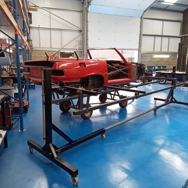 22.04.2025 1978 mercedes 350sl red (61)