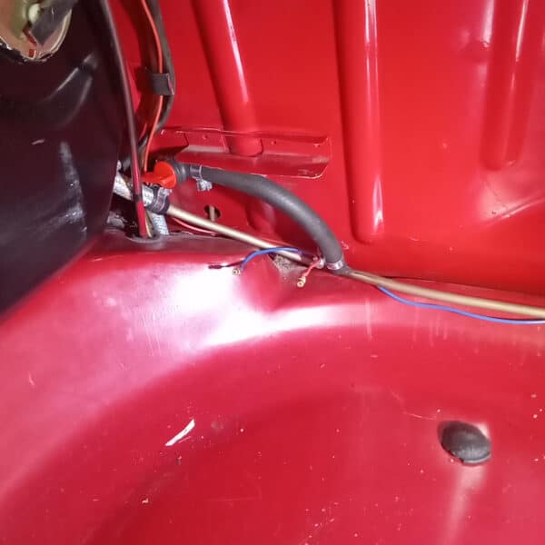 24.04.2025 1968 austin mini cooper s red light (6)