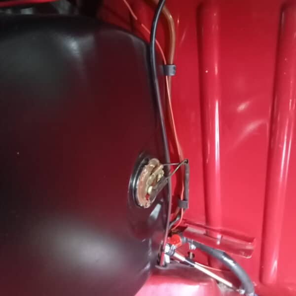 24.04.2025 1968 austin mini cooper s red light (7)