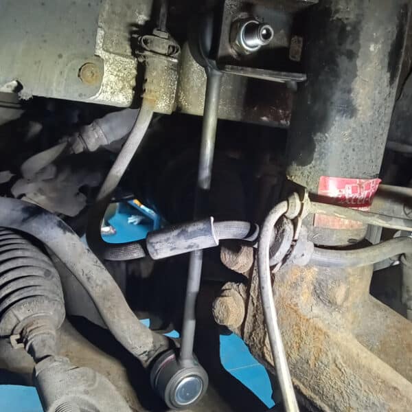 24.04.2025 2014 volkswagen transporter t30 tline 140 silver anti roll bar (4)