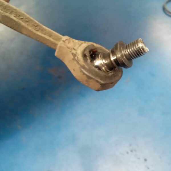 24.04.2025 2014 volkswagen transporter t30 tline 140 silver anti roll bar (7)
