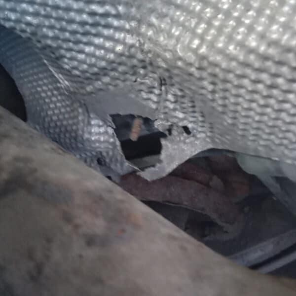 24.05.2025 2014 volkswagen transporter t30 tline 140 silver appraisal and repairs (18)