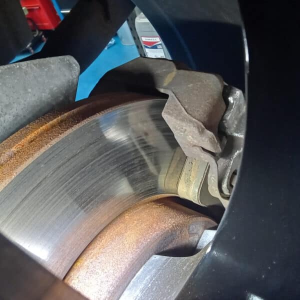 24.05.2025 2014 volkswagen transporter t30 tline 140 silver appraisal and repairs (6)