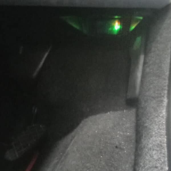 24.05.2025 2014 volkswagen transporter t30 tline 140 silver repairs (26)