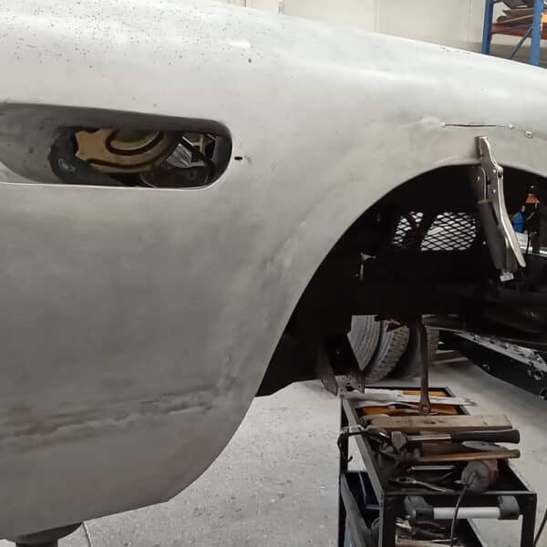 240425 1969 aston martm db6 volante offside wheel arch repairs (2)