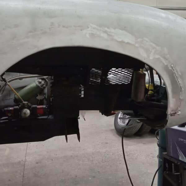 250425 1969 aston martin db6 volante final repair sections (16)