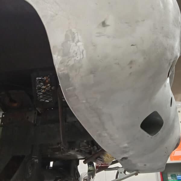 250425 1969 aston martin db6 volante final repair sections (18)