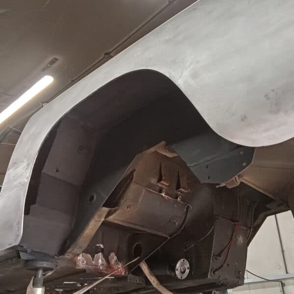 250425 1969 aston martin db6 volante final repair sections