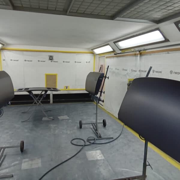 250425 1976 jensen interceptor panels in colour (12)