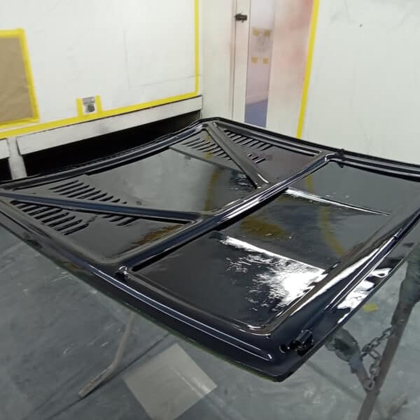 250425 1976 jensen intercetor bonnet prep and paint