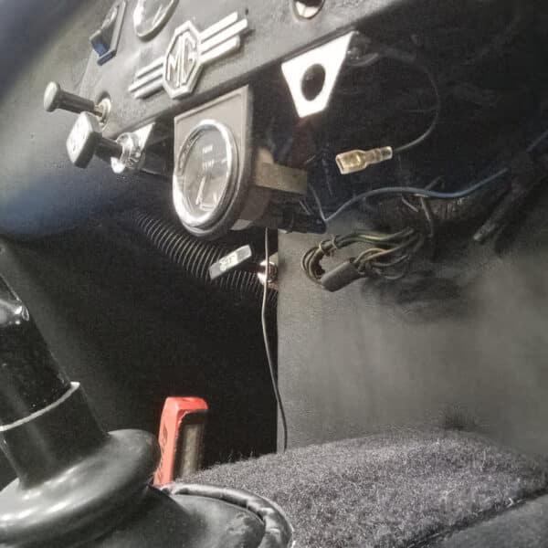 90425 1978 mg midget heater fan switch install (5)