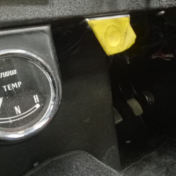 90425 1978 mg midget heater fan switch install (8)
