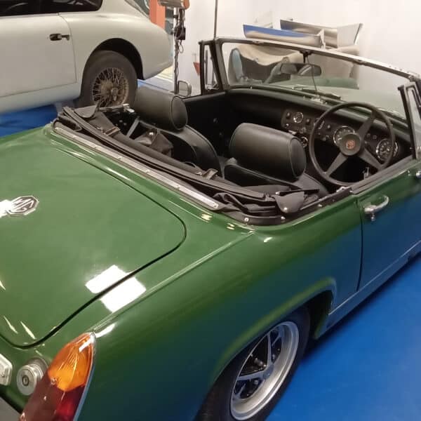 90425 1978 mg midget heater fan switch install (9)