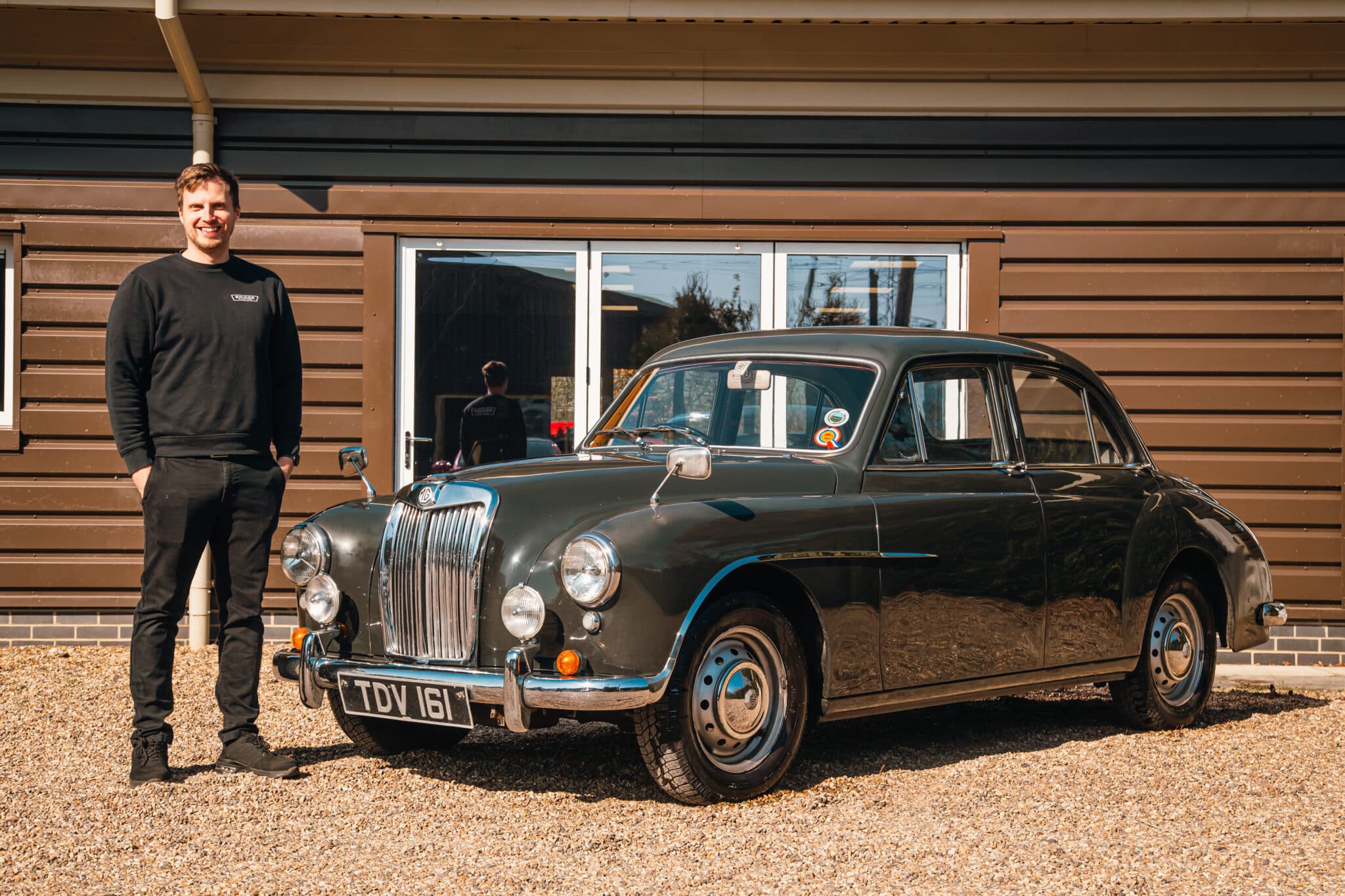 rob's mg magnette handed back 27