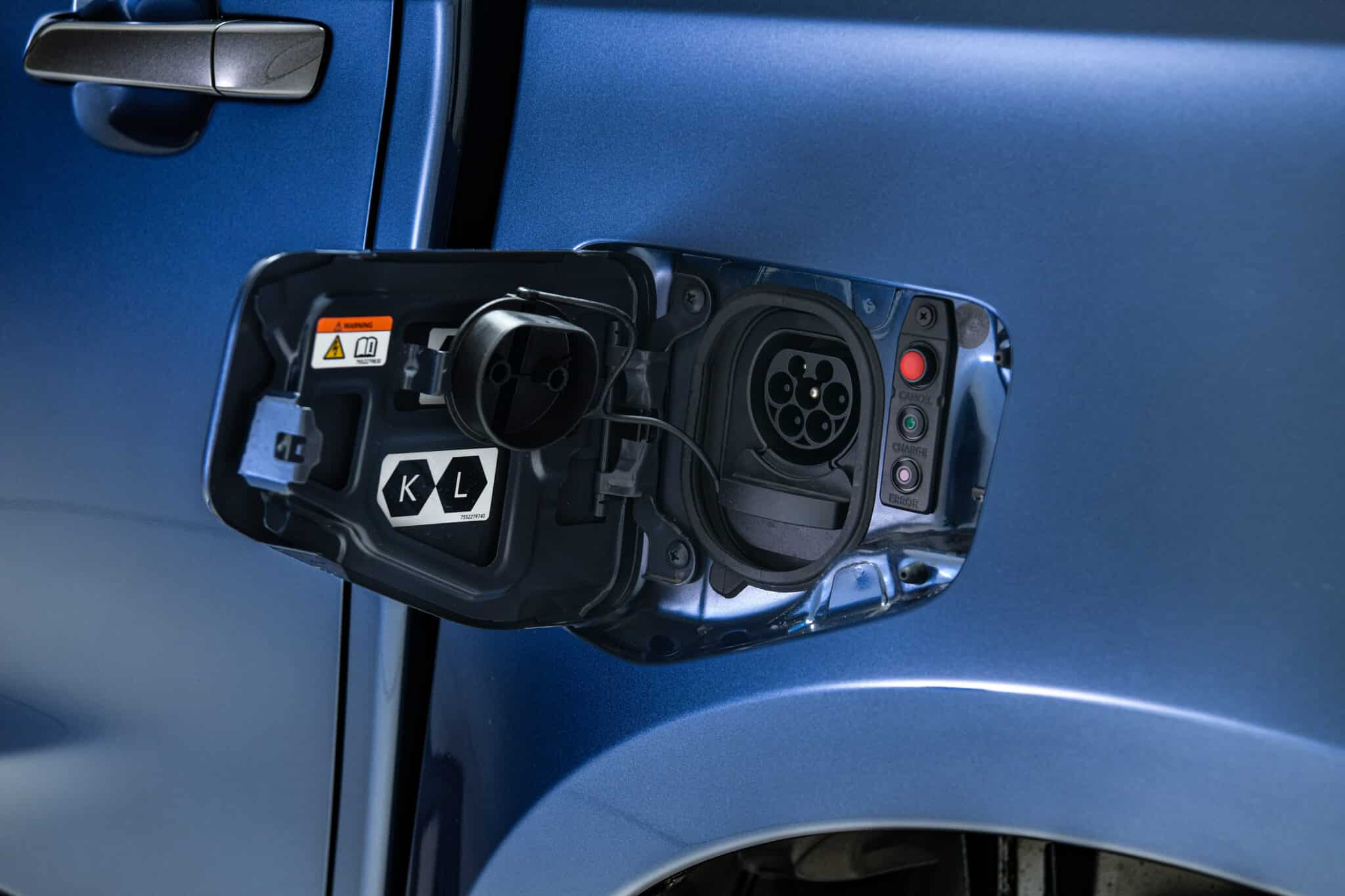 the new isuzu d max ev (6)