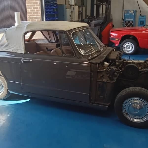 01.05.2025 1971 triumph herald 1360 brown get running (1)