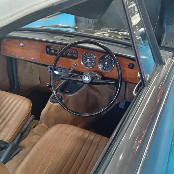01.05.2025 1971 triumph herald 1360 brown get running (2)
