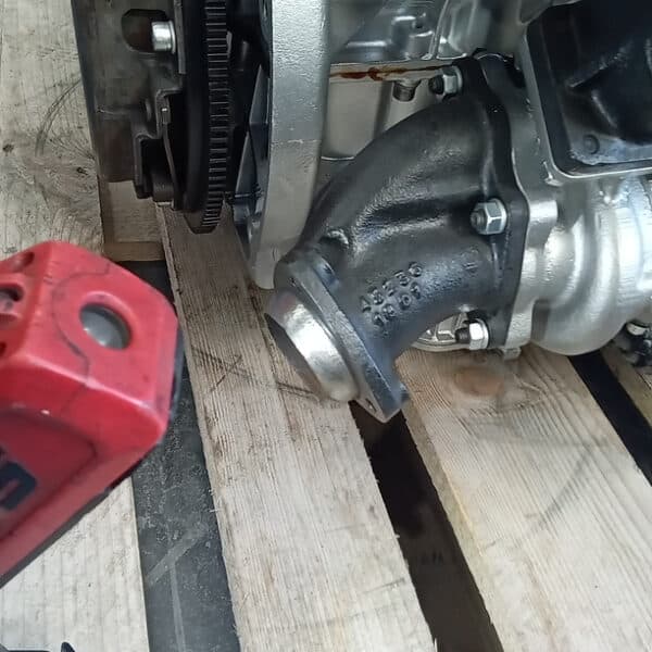 01.05.2025 1987 maserati biturbo red engine prep (11)