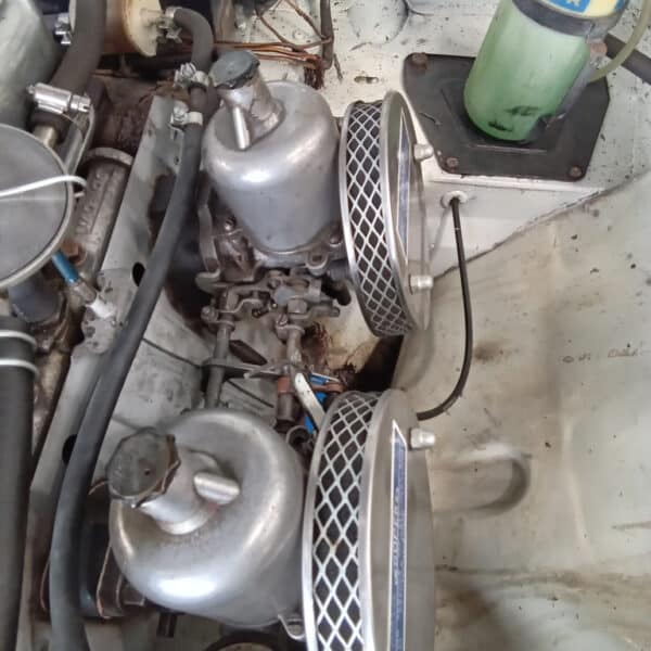 02052025 1967 mgb roadster engine out (14)