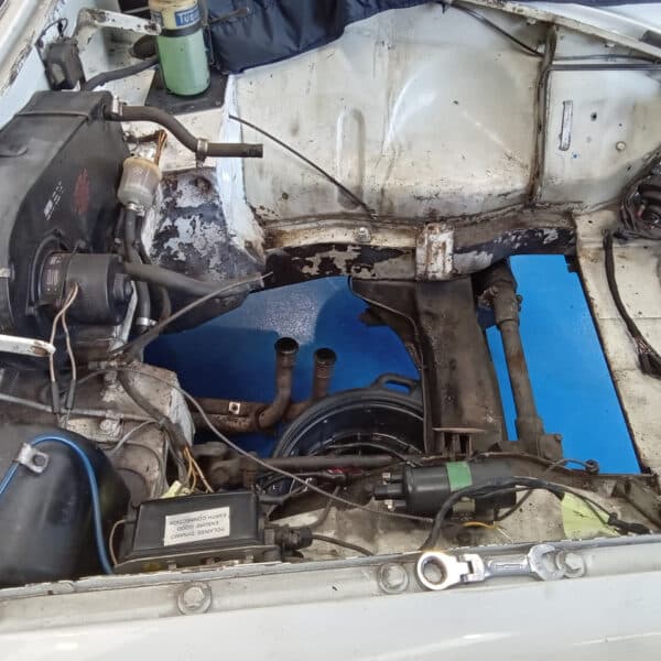 02052025 1967 mgb roadster engine out (2)