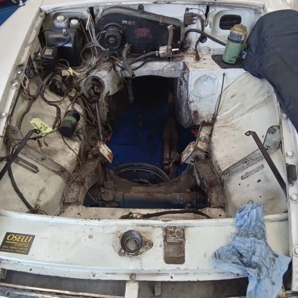 02052025 1967 mgb roadster engine out (3)