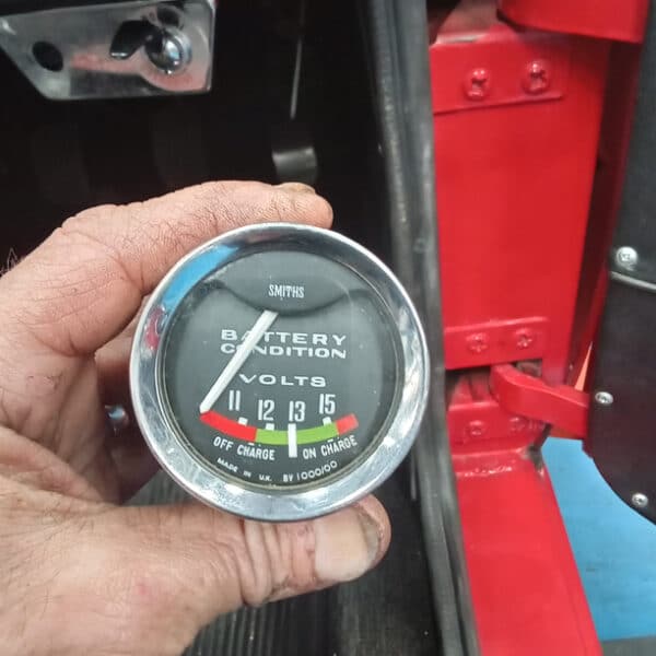 06.05.2025 1970 mgc roadster red appraisal and repairs (23)