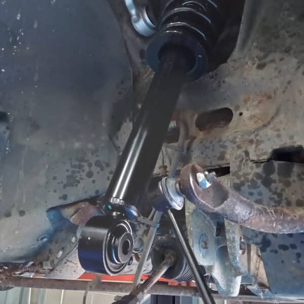 06.05.2025 2002 ford thunderbird black front suspension (21)