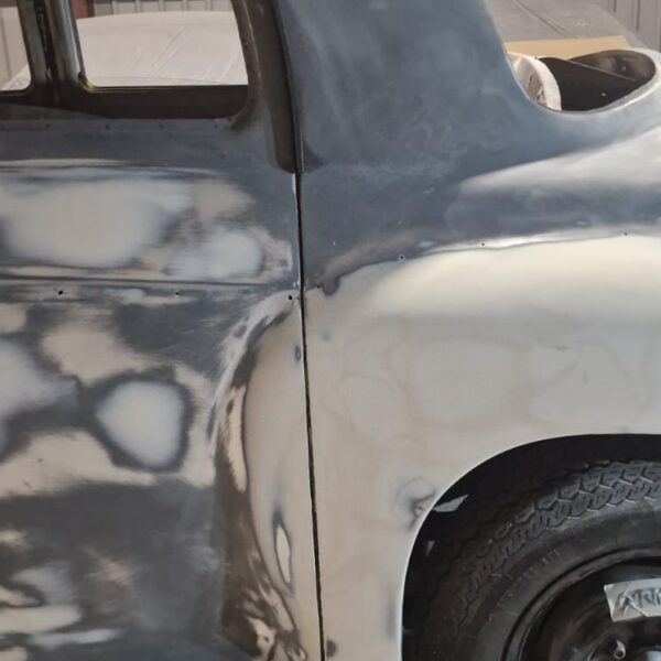 07052025 1963 rover p4 in paint with alan (11)
