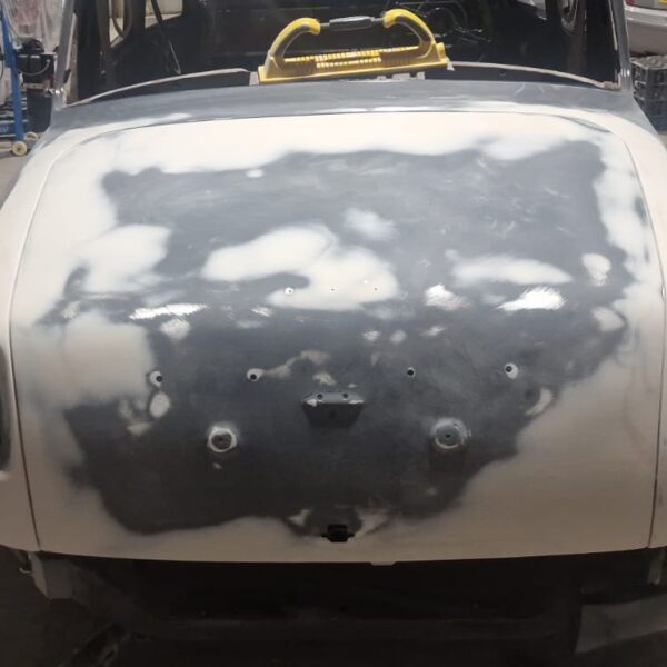 07052025 1963 rover p4 in paint with alan (29)