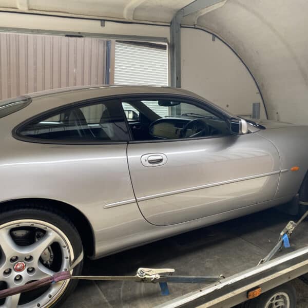 080525 2000 jaguar xkr silverstone transport 03