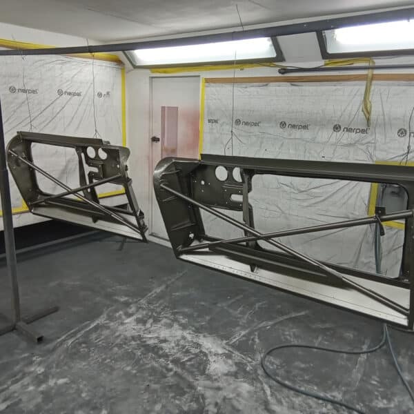 09052025 1955 aston martin db24 wheel arches in paint (19)