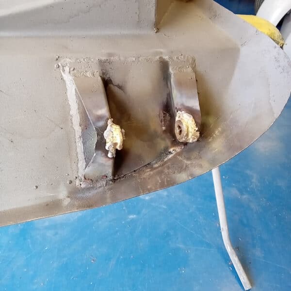 09052025 1955 aston martin db24 wheel arches in paint (2)
