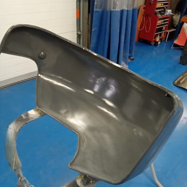 09052025 1955 aston martin db24 wheel arches in paint (40)