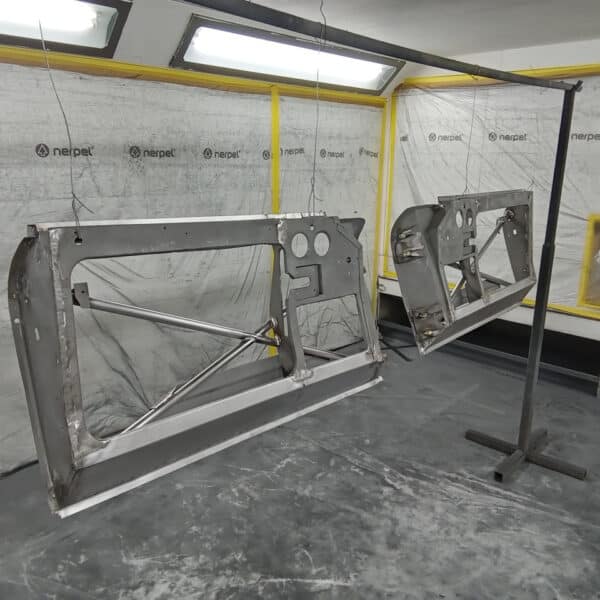 09052025 1955 aston martin db24 wheel arches in paint (5)
