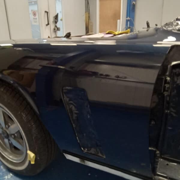 09052025 1976 jensen interceptor paint progress (30)