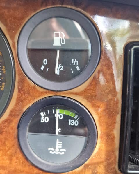 09052025 1989 daimler double six coolant leak (12)