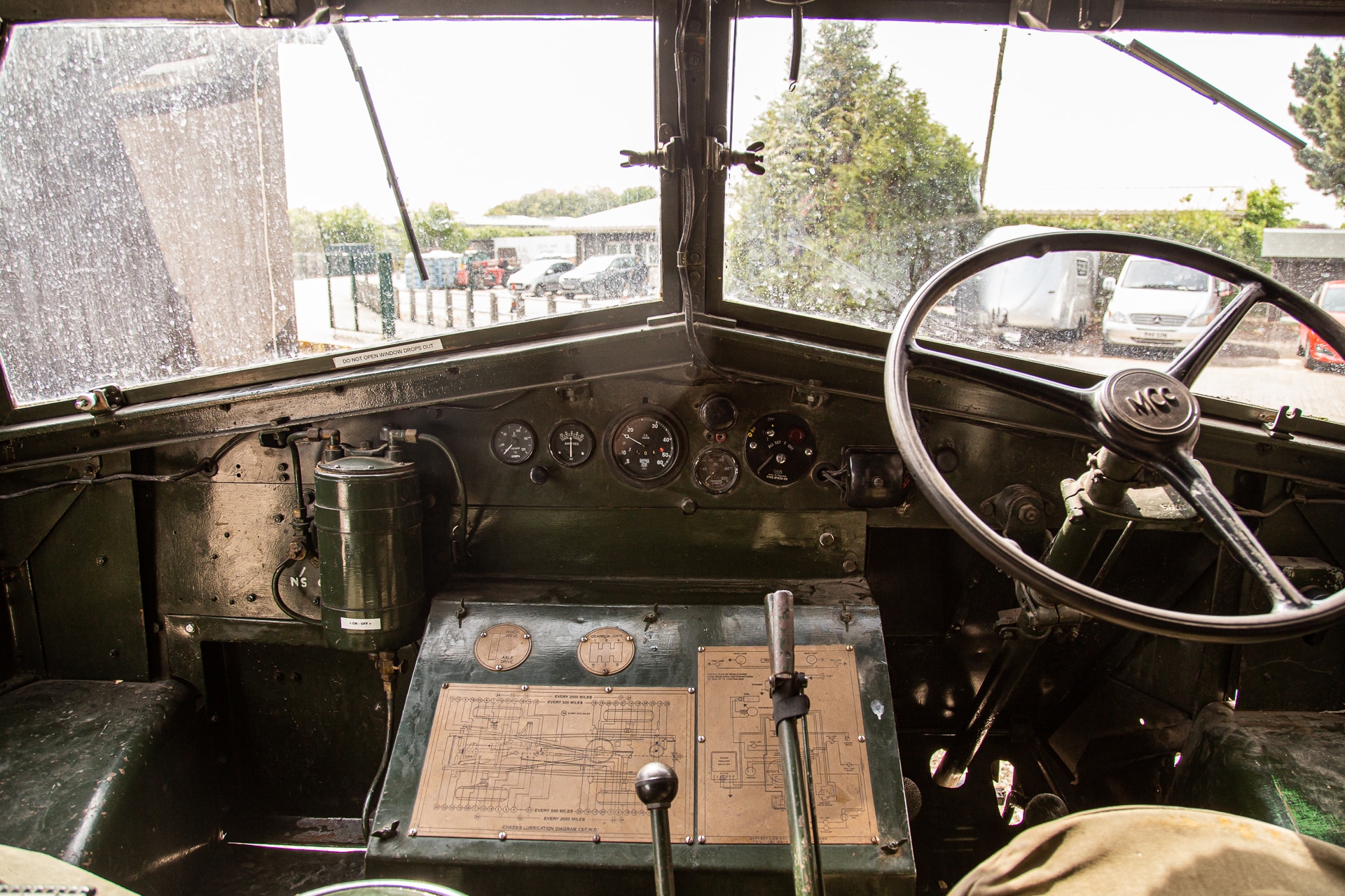 090522 1940 morris gun tractor 8