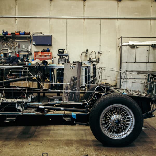 120525 1954 jaguar xk120'b' birdcage 16