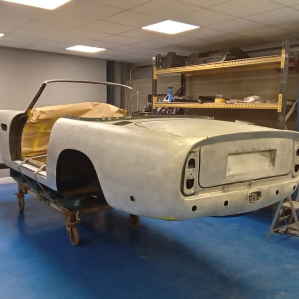 13.05.2025 1969 Aston Martin DB6 Volante Blue Body wrok repairs 6