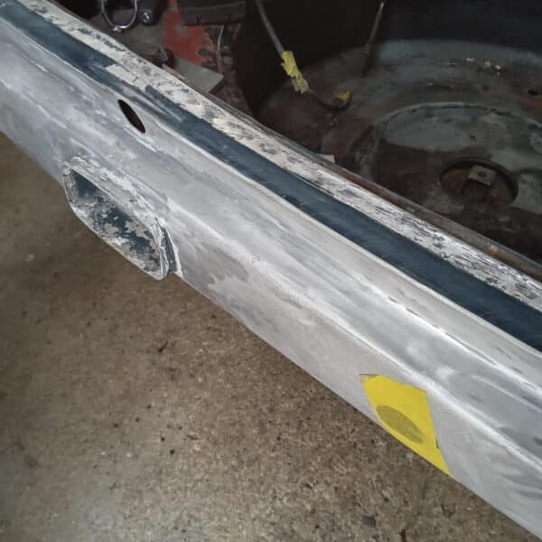 13.05.2025 1969 Aston Martin DB6 Volante Blue undersealing 43