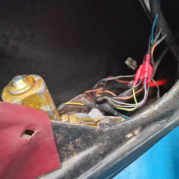 13.05.2025 1999 TVR Chimaera Repairs 2 2