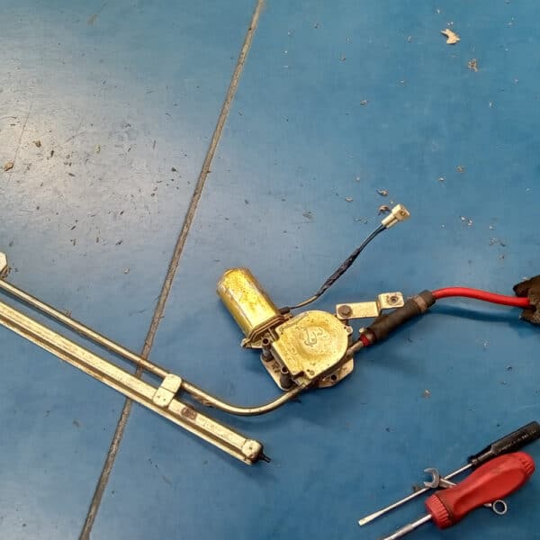 13.05.2025 1999 TVR Chimaera Repairs 2 4