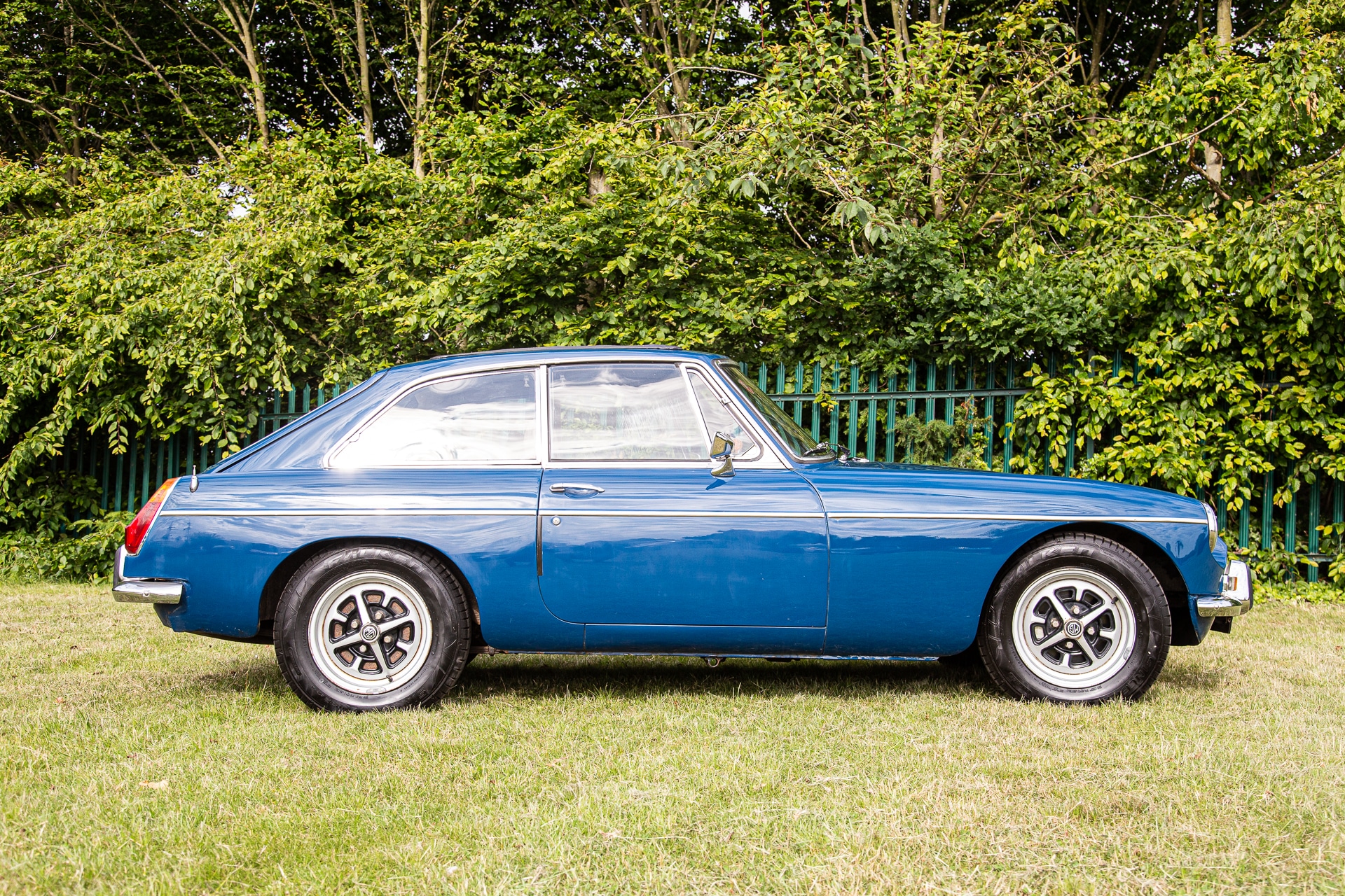140622 1971 mg b gt sales photos 11