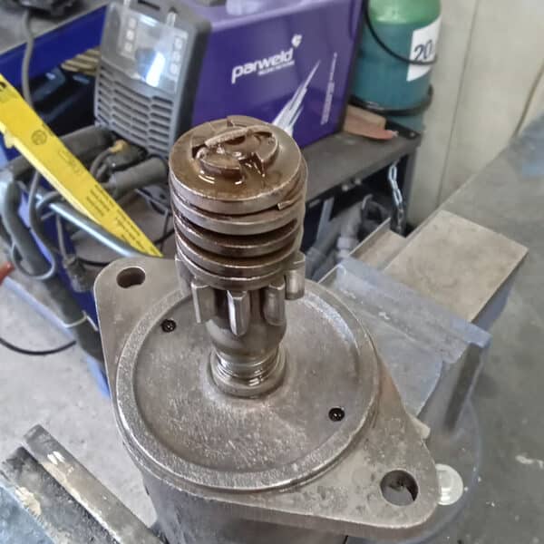15.05.2025 1947 Wolseley Eight Black starter motor5