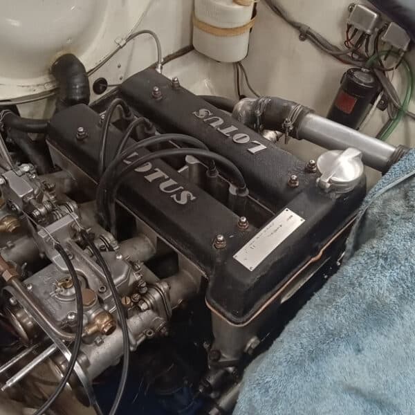 15.05.2025 1968 Ford Lotus Cortina White and Green cylinder 2 issue 2