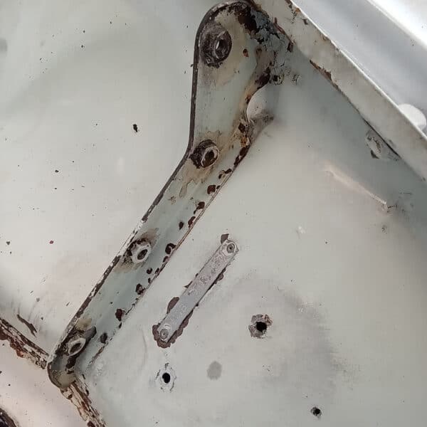 19052025 1967 MGB Roadster engine Bay Prep 6